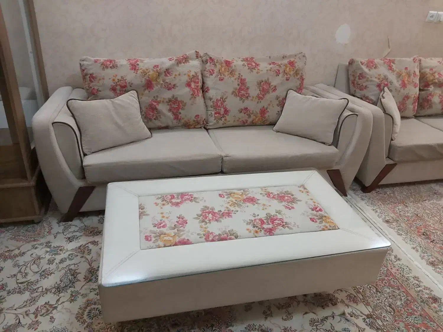 مبل راحتی|مبلمان خانگی و میز عسلی|مشهد, حسابی جنوبی (شهرک غرب)|دیوار