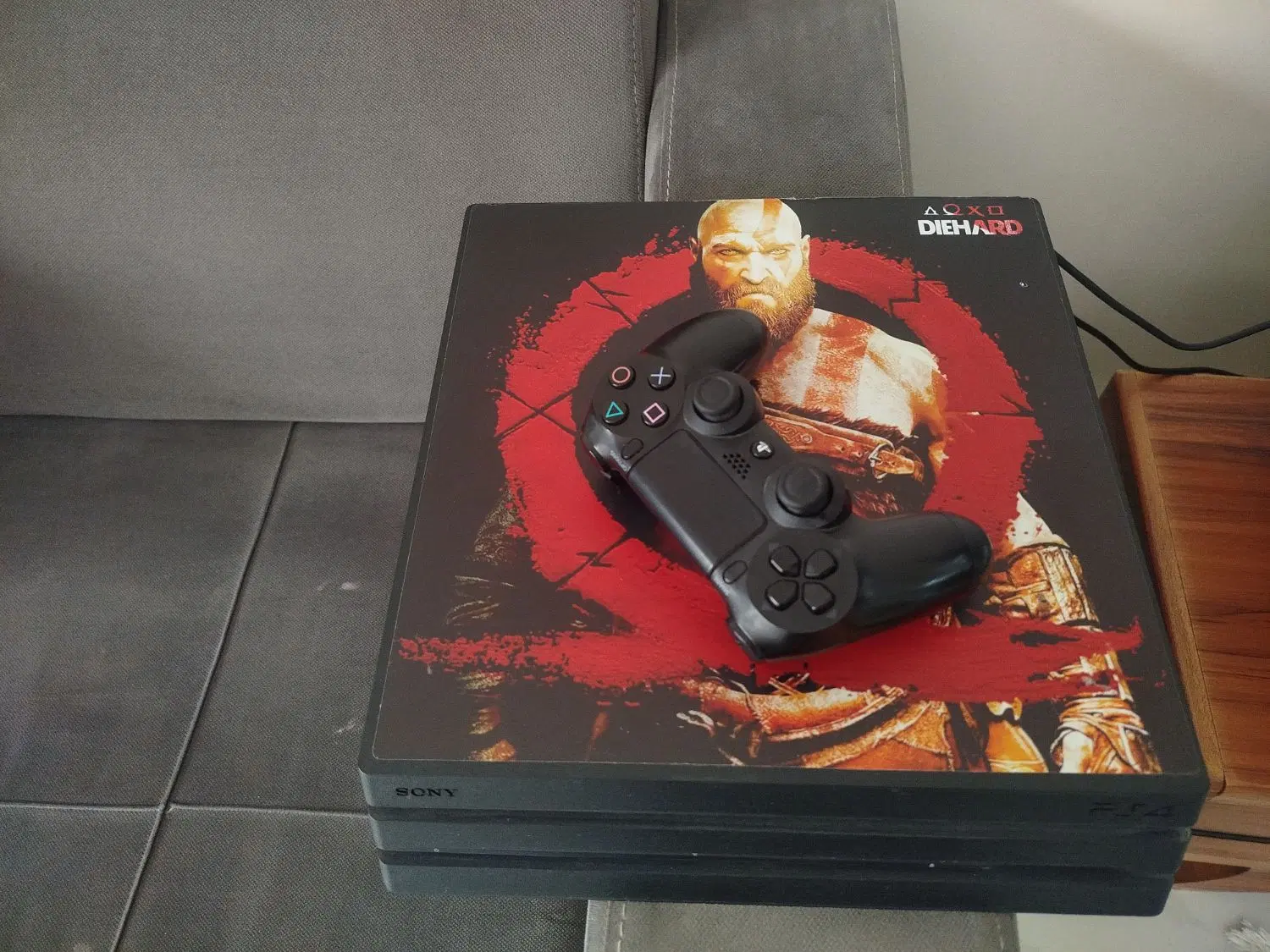 PS4پرو|کنسول، بازی ویدئویی و آنلاین|گنبد کاووس, |دیوار