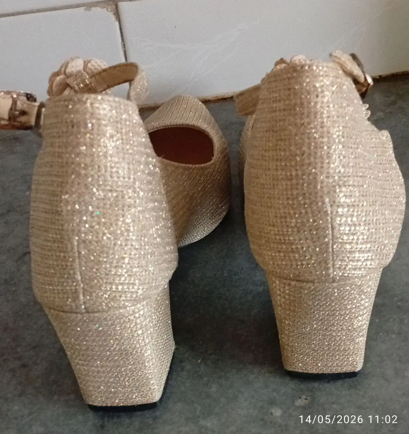 کفش|کفش و لباس بچه|یزد, |دیوار