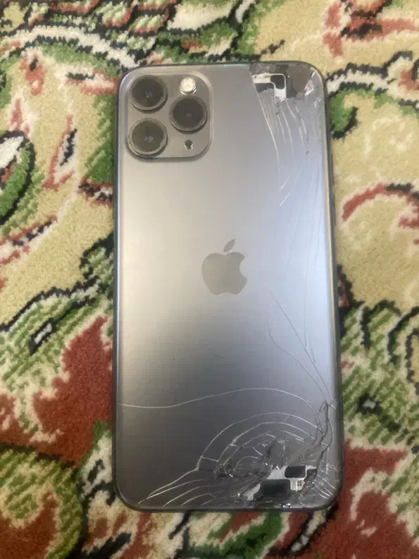 11 pro 256|موبایل|تبریز, |دیوار