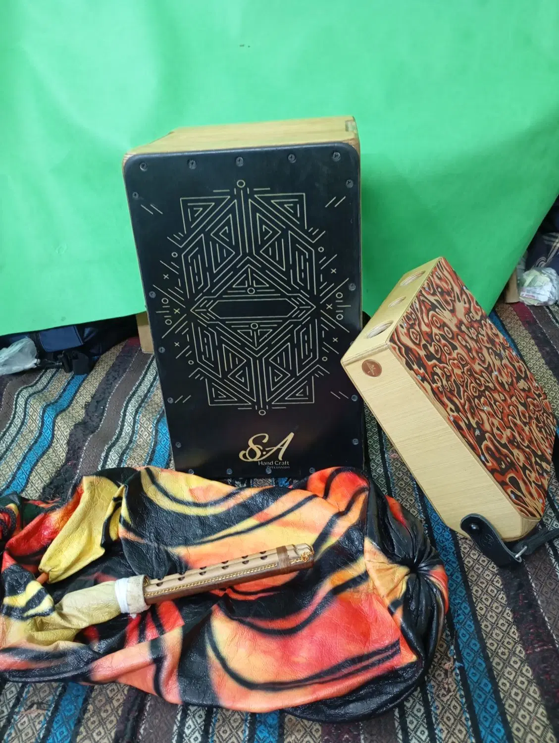 کاخن|درام و پرکاشن|شیراز, گلکوب|دیوار