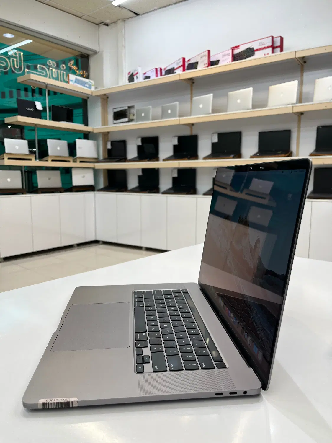 Mack book pro 2019/ i9 / ram 32 / 1TB|رایانه همراه|مشهد, سپاد|دیوار