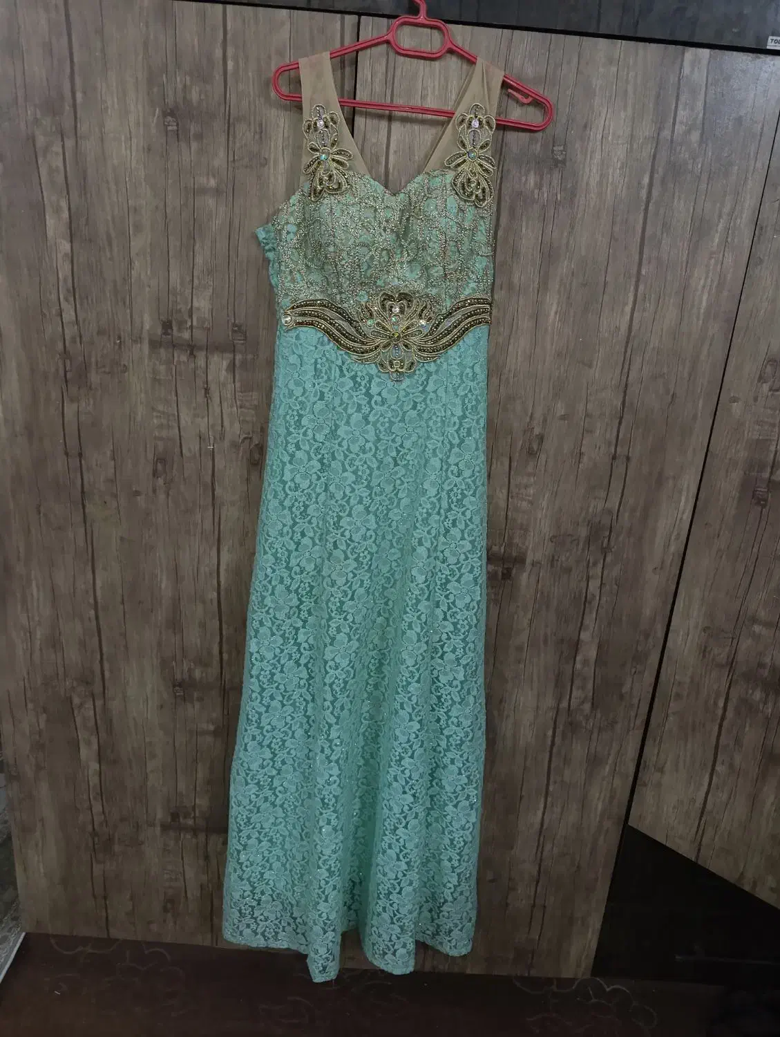 لباس مجلسی|لباس|مشهد, نوده|دیوار