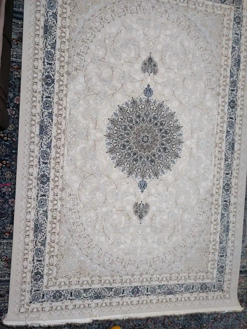 فرش|فرش|قم, صفائیه|دیوار