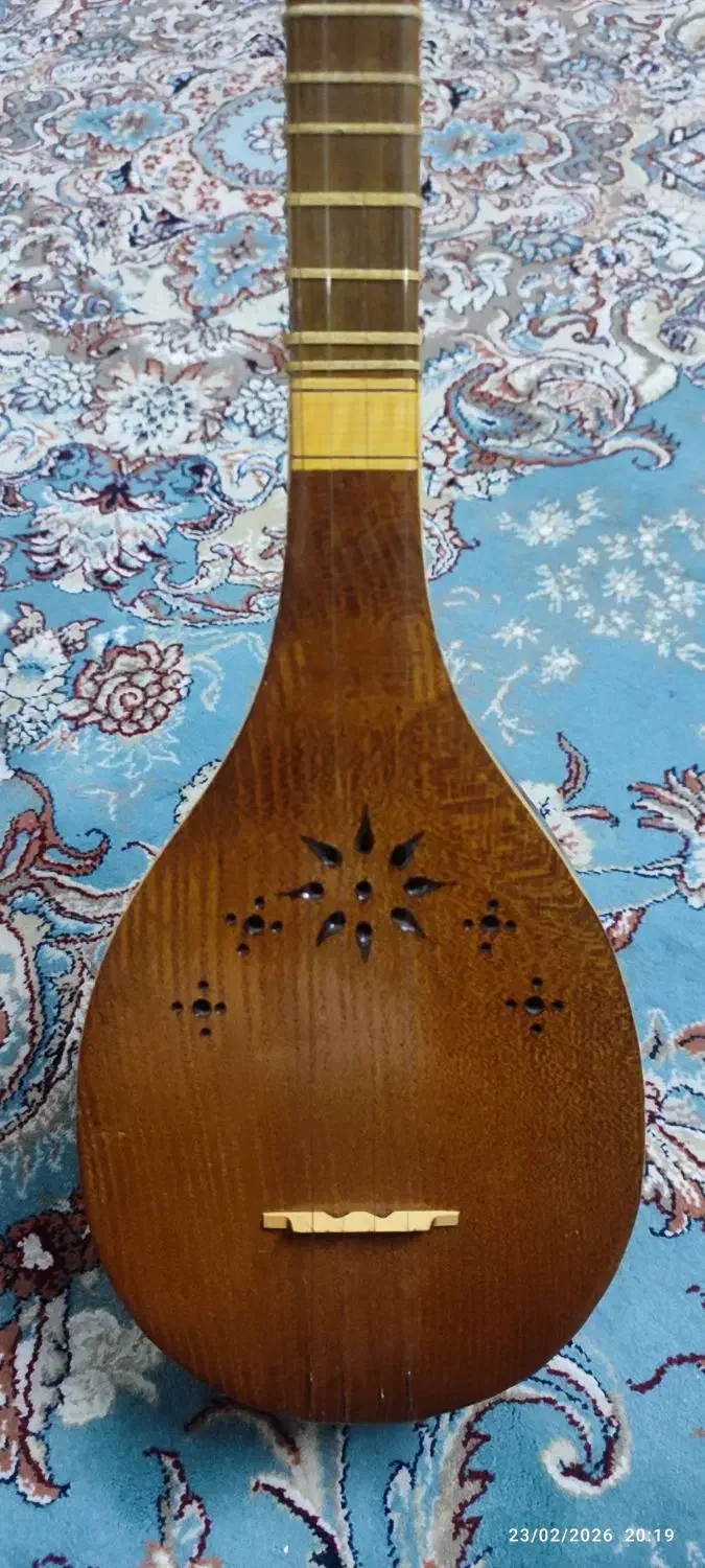 سه تار|سازهای سنتی|تهران, امام زاده عبدالله|دیوار