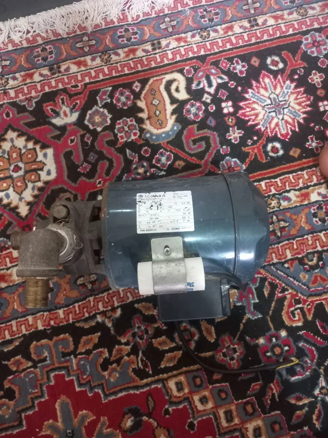 پمپ|ماشین‌آلات صنعتی|سی‌سخت, |دیوار