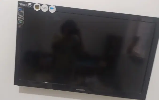 تلوزیون LCD|تلویزیون و پروژکتور|شوش, |دیوار