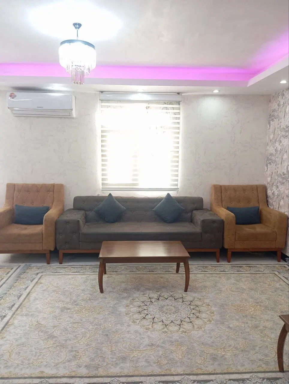 مبل چستر|مبلمان خانگی و میز عسلی|مشکین‌دشت, |دیوار