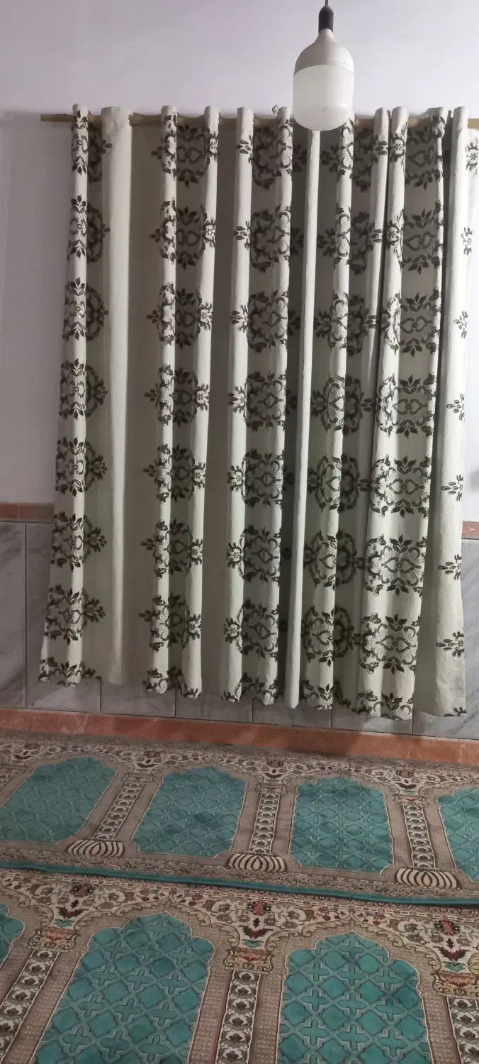 پرده .|پرده، رانر، رومیزی|خان ببین, |دیوار