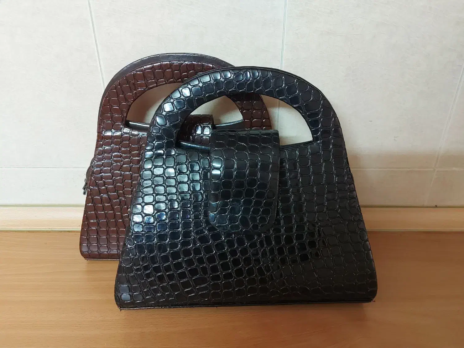 کیف دستی|کیف، کفش، کمربند|اردبیل, |دیوار