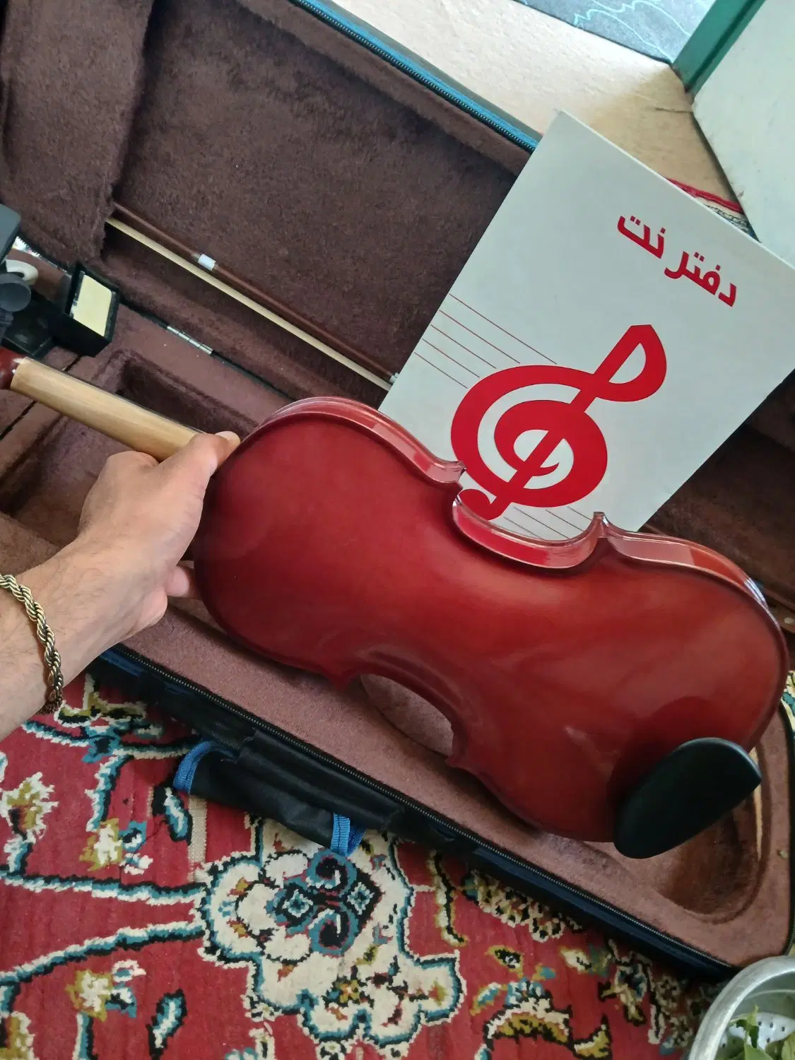 ویالن|ویولن|کوهمره, |دیوار