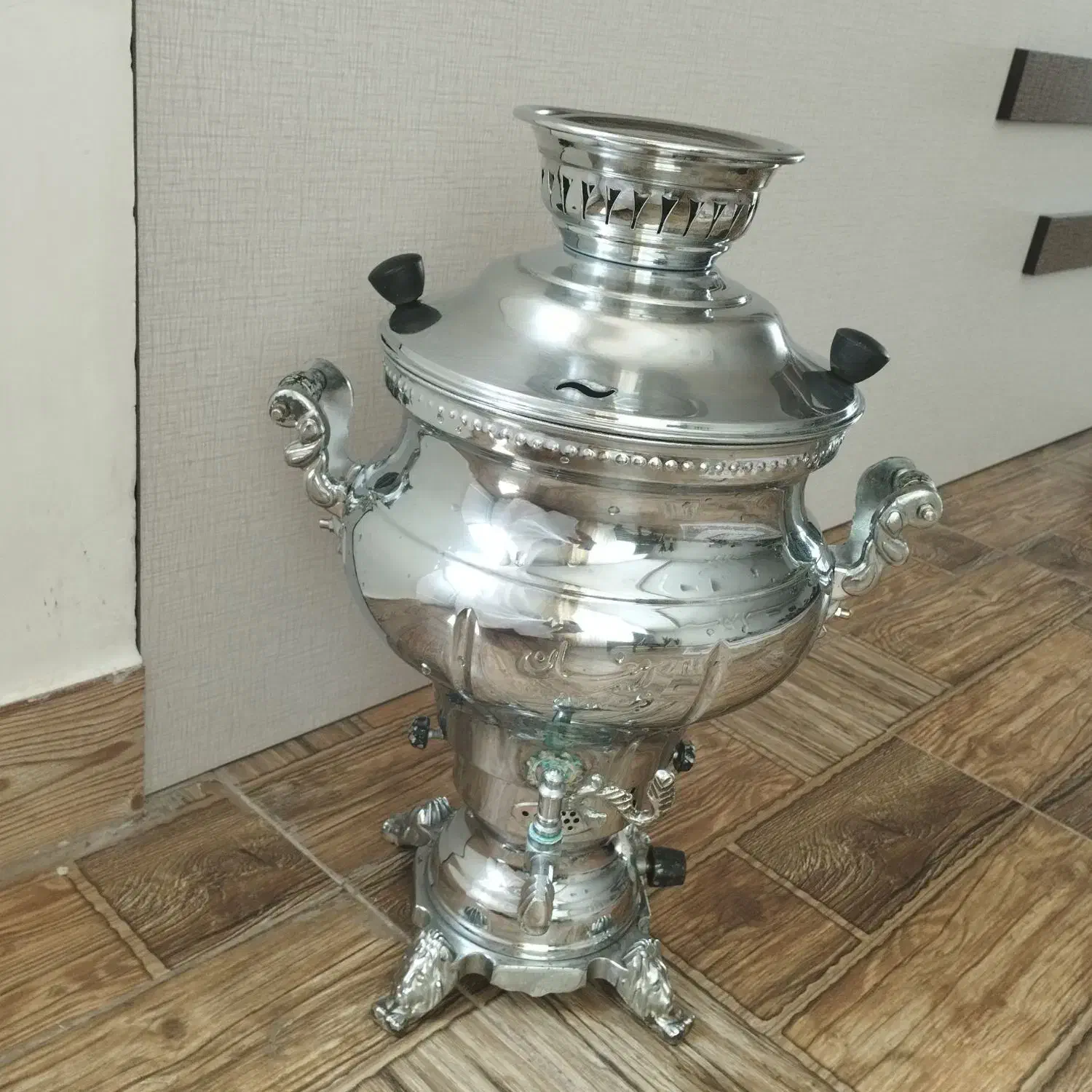 سماور|سماور، چایساز، قهوهساز|ازنا, |دیوار