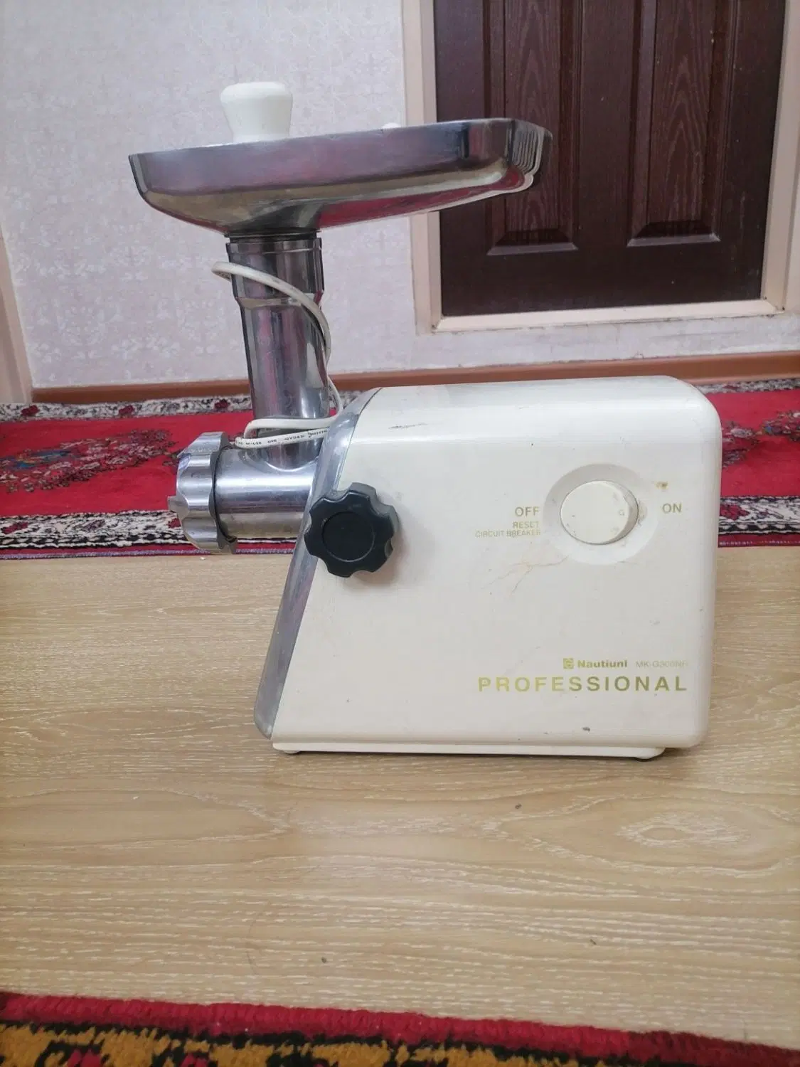 چرخ گوشت|خردکن، آسیاب، غذاساز|تبریز, |دیوار