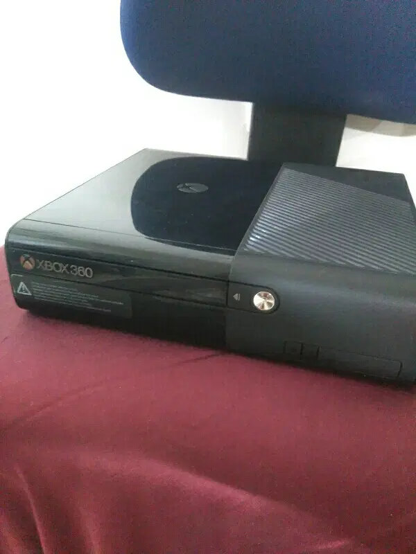 xbox 360super slim|کنسول، بازی ویدئویی و آنلاین|تهران, استخر|دیوار