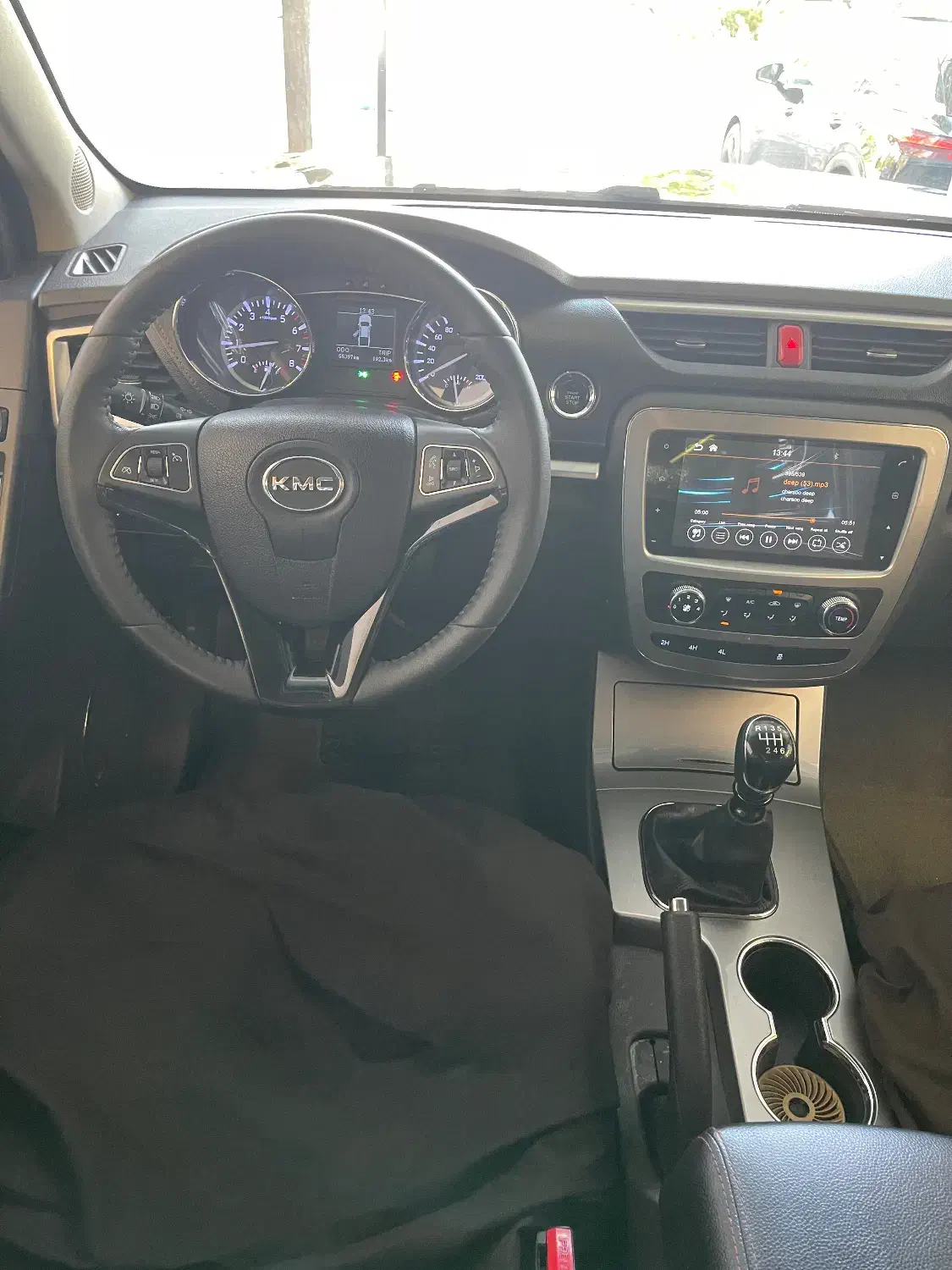 kmc T8 1402|خودرو سواری و وانت|شیراز, قدوسی شرقی|دیوار