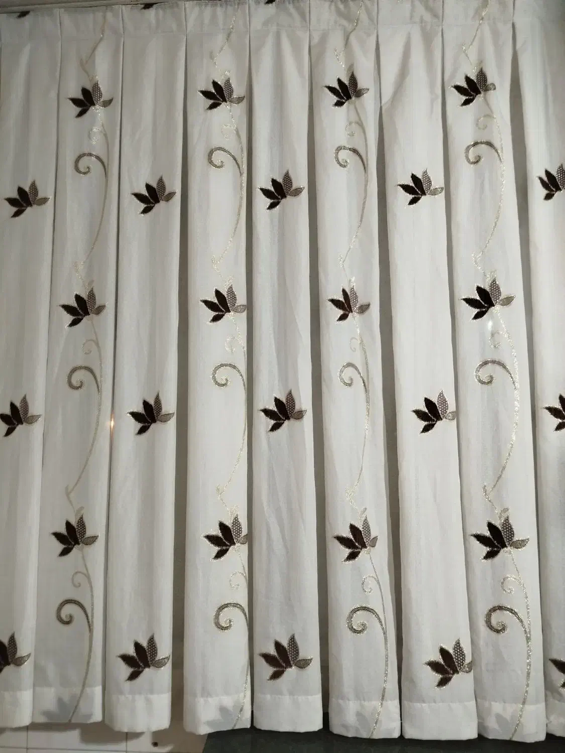 پرده|پرده، رانر، رومیزی|قم, چهل درخت‎|دیوار