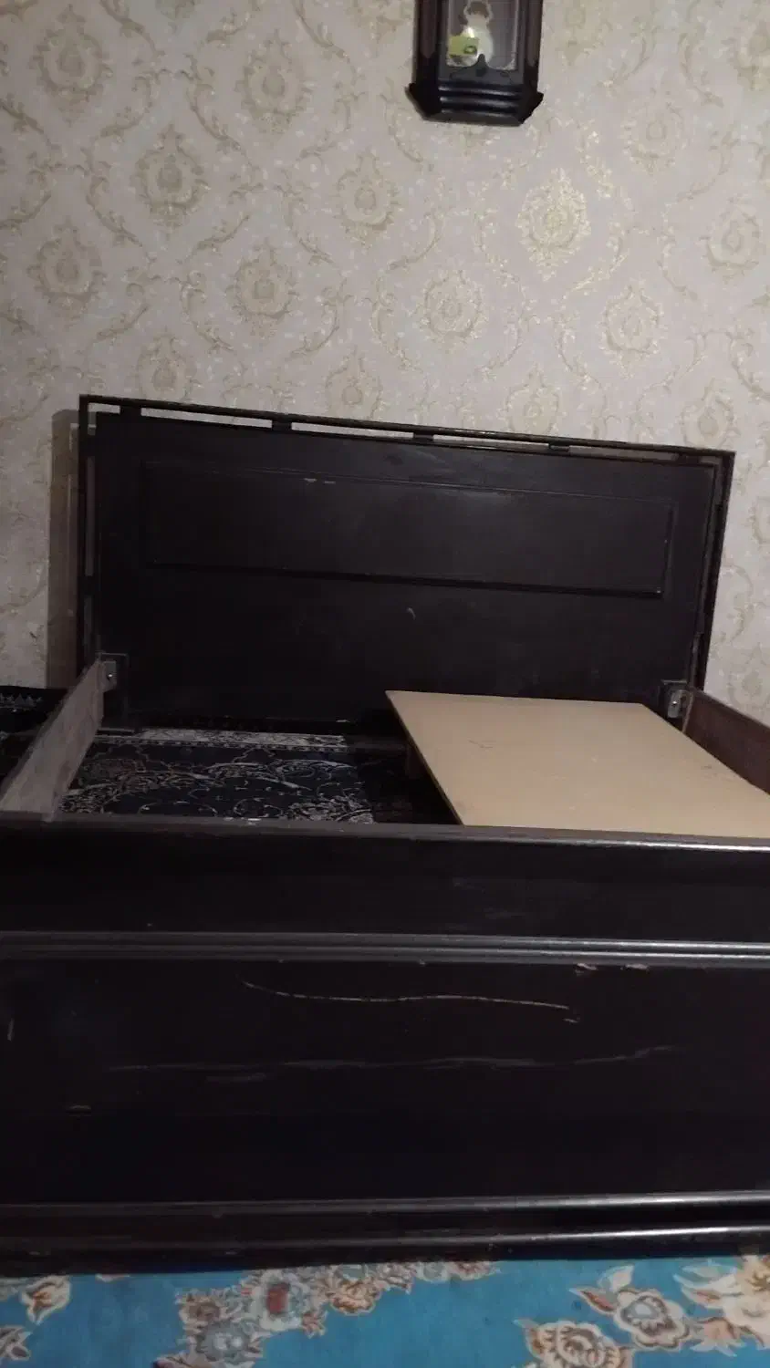 وسایل|تخت و صندلی بچه|تبریز, |دیوار