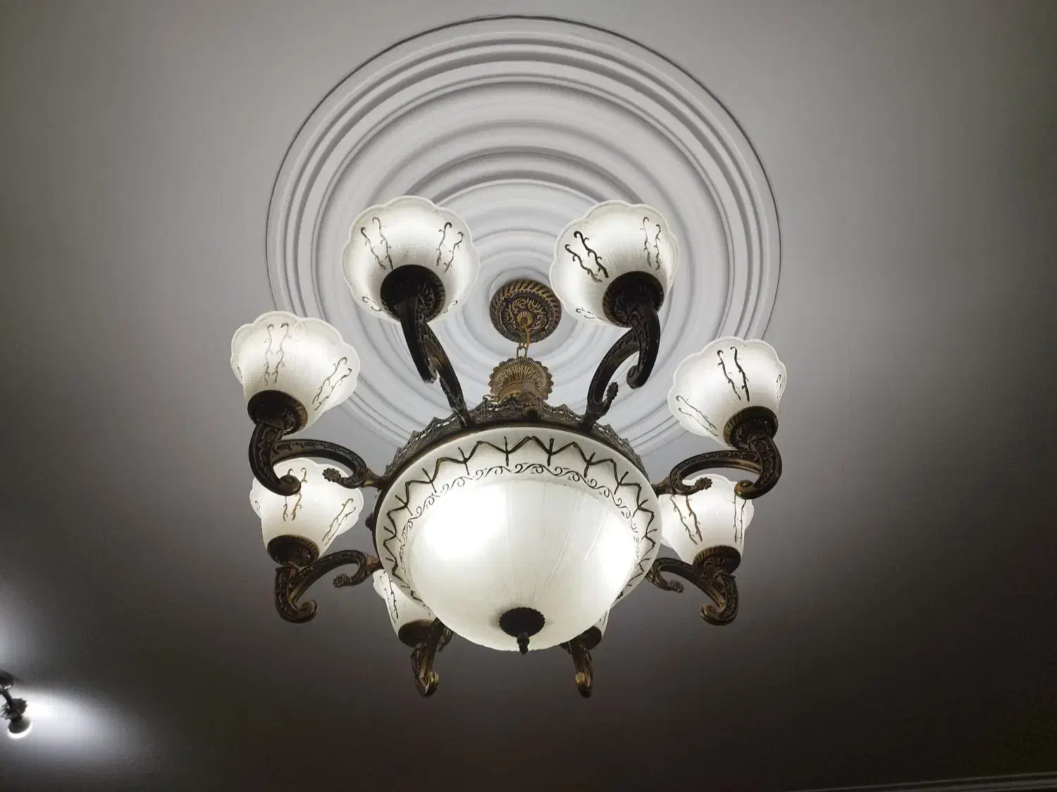 لوستر|لوستر و چراغ آویز|ایلام, |دیوار