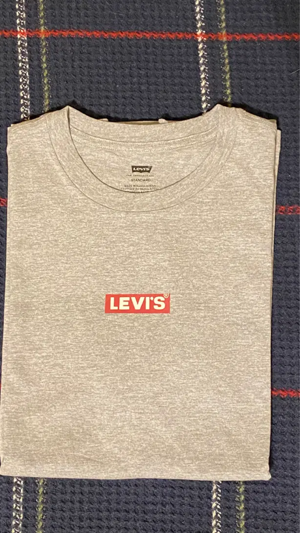 Levis|لباس|تهران, نظامی گنجوی (توانیر)|دیوار