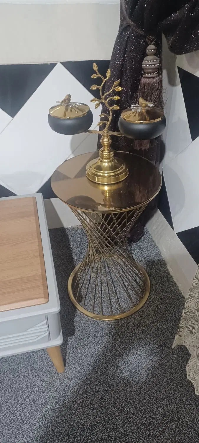 میز|مبلمان خانگی و میز عسلی|زابل, |دیوار