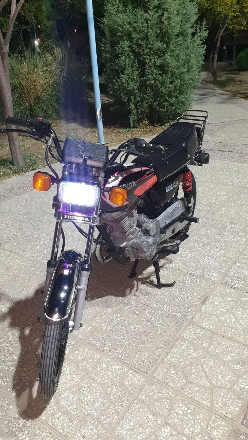 ۲۰۰ پرواز|موتورسیکلت|سمنان, |دیوار