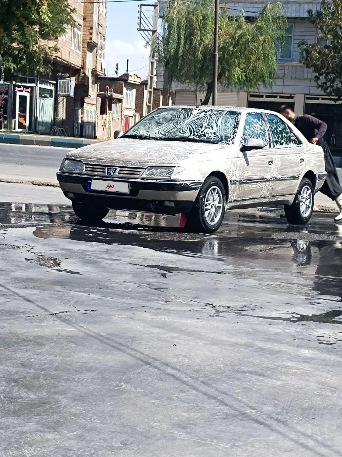 پژو 405مدل83|خودرو سواری و وانت|پیرانشهر, |دیوار