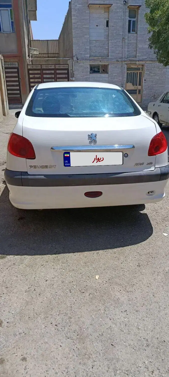 206|خودرو سواری و وانت|کرمانشاه, |دیوار