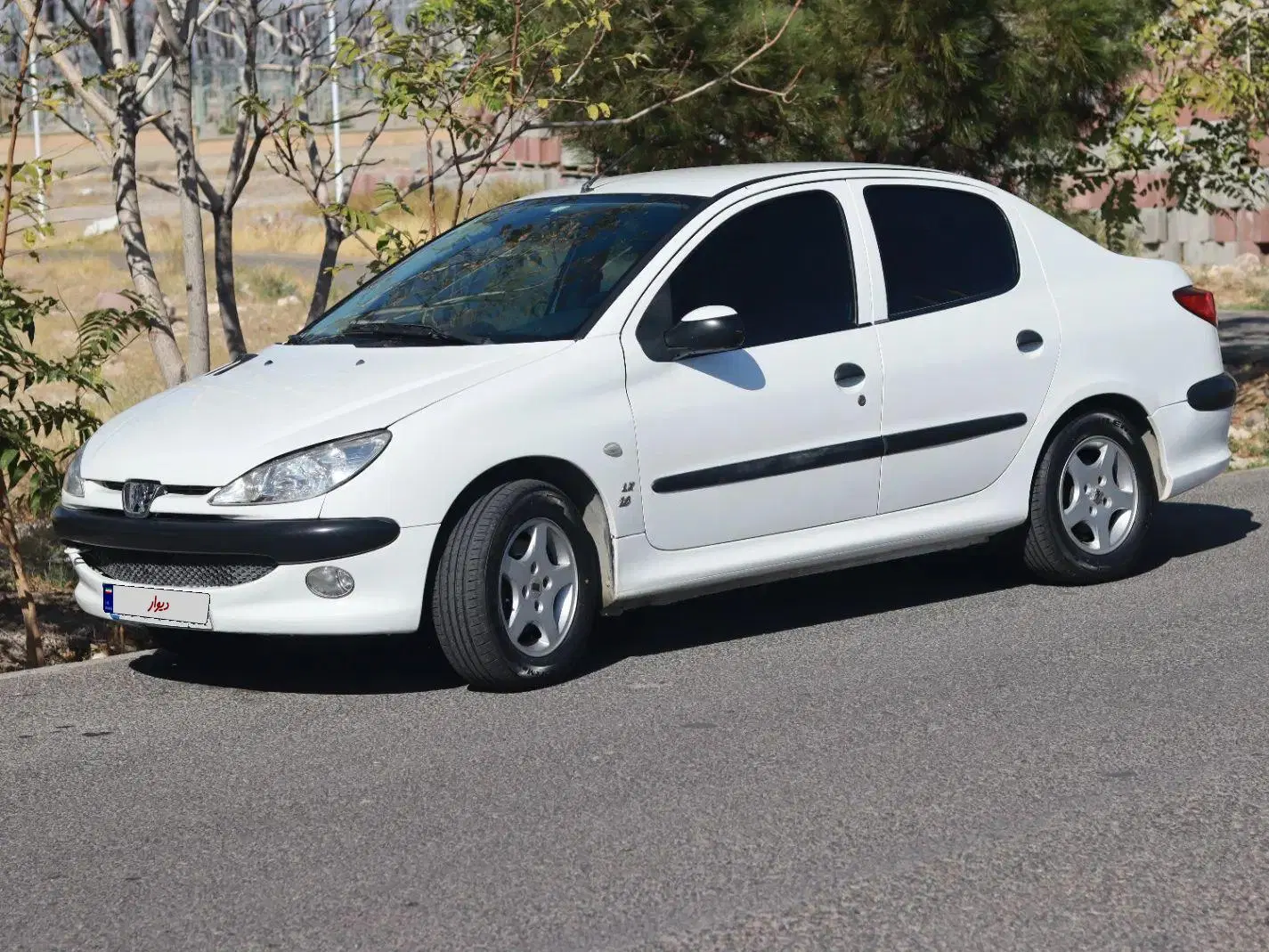 206v8|خودرو سواری و وانت|بوکان, |دیوار