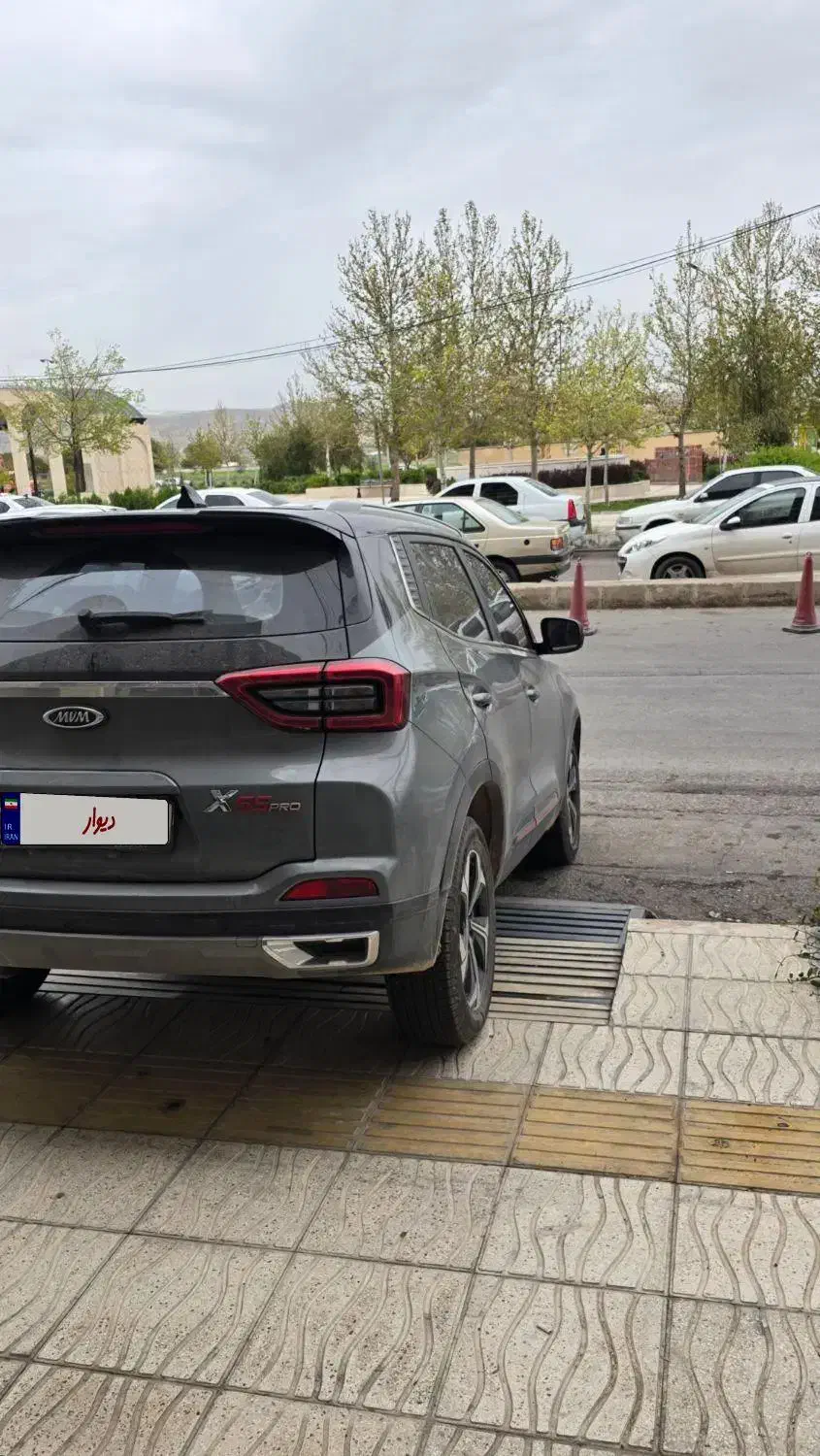 X55 Pro 1401|خودرو سواری و وانت|شیراز, شهرک بزین|دیوار