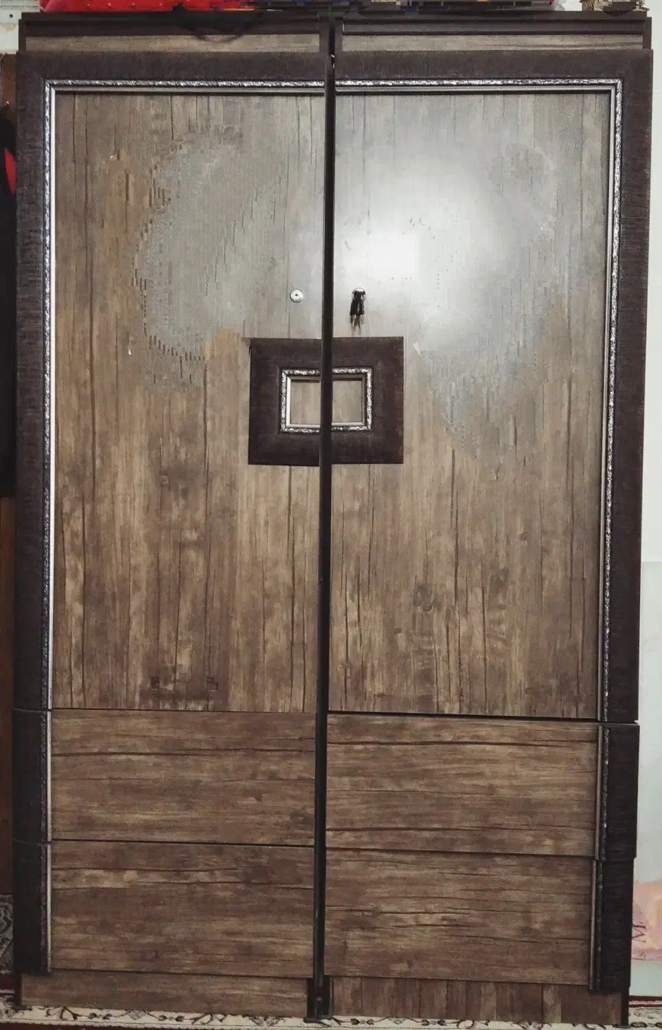 کمد|جاکفشی، کمد، دراور|اصفهان, شیخ طوسی|دیوار