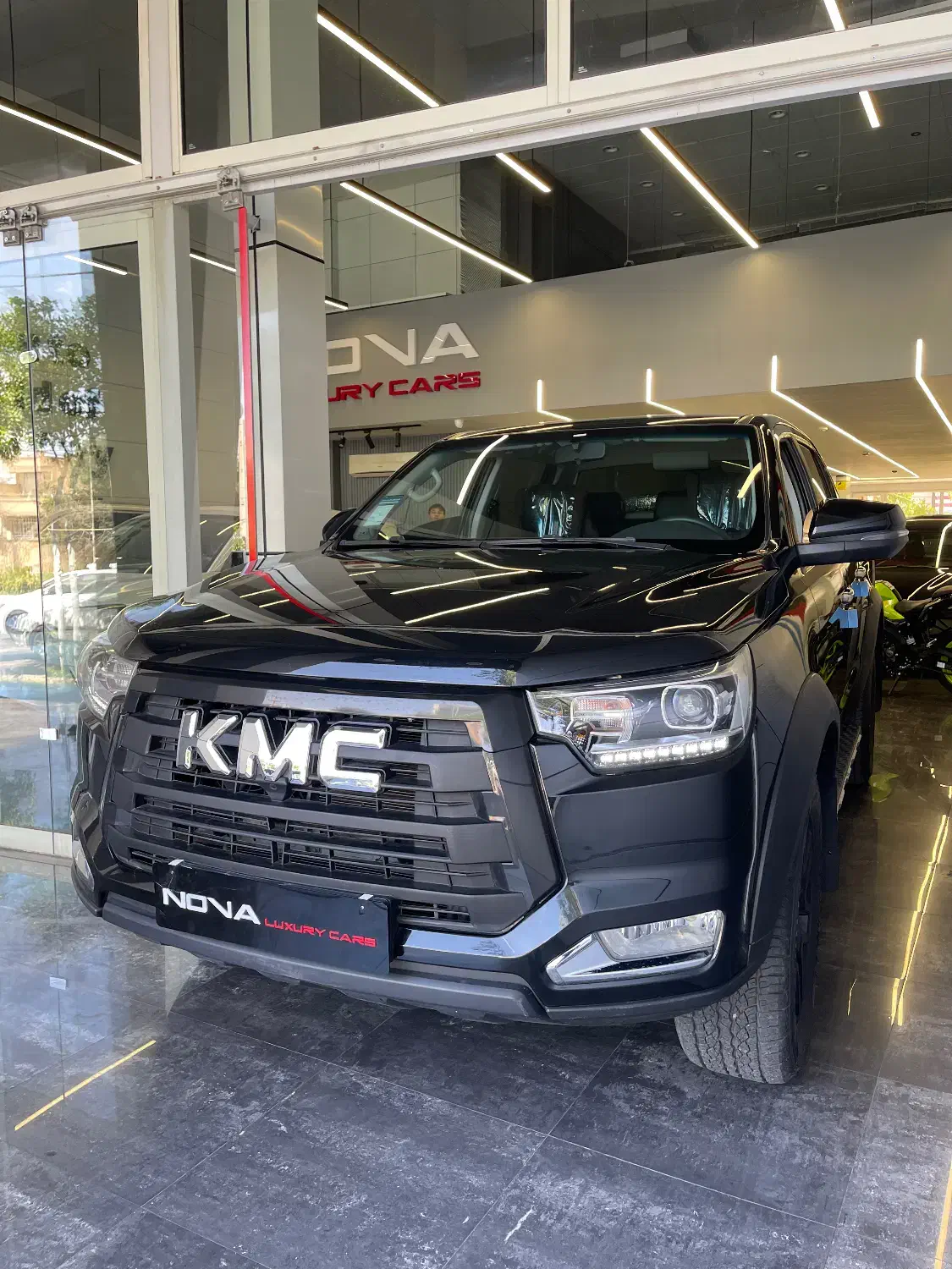 kmc T8 1402|خودرو سواری و وانت|شیراز, قدوسی شرقی|دیوار