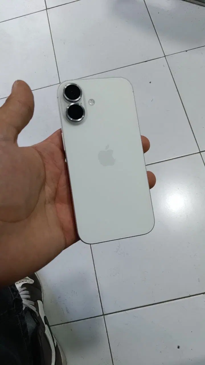 Iphone 16 normal 128|موبایل|تهران, شهرک طالقانی|دیوار