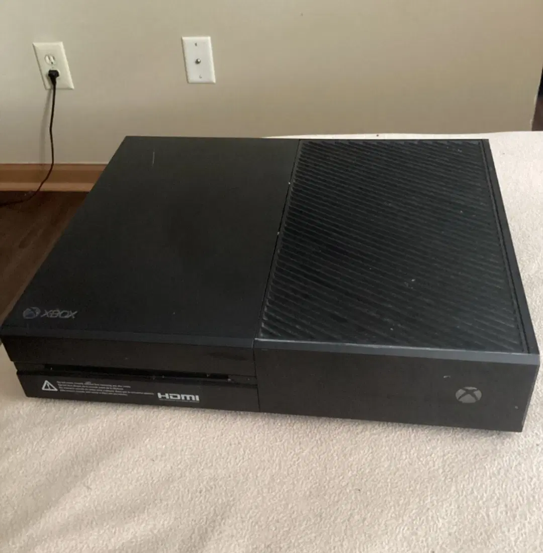 Xbox one fat 500g|کنسول، بازی ویدئویی و آنلاین|مشهد, حسابی جنوبی (شهرک غرب)|دیوار