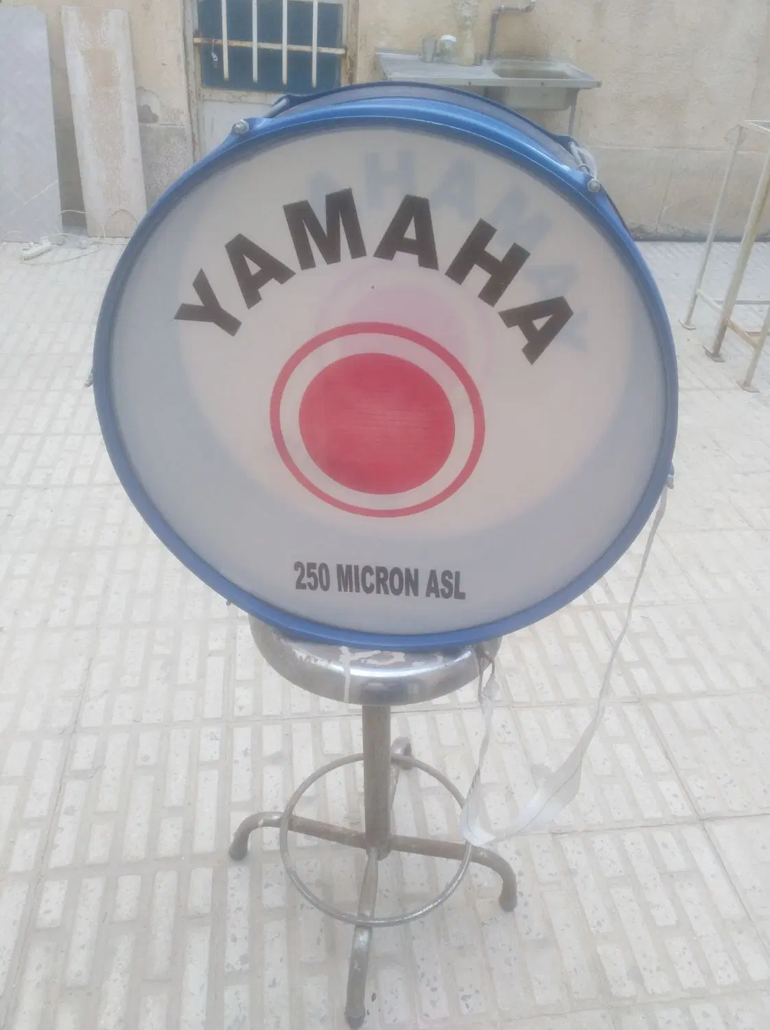طبل|درام و پرکاشن|شیراز, تندگویان|دیوار