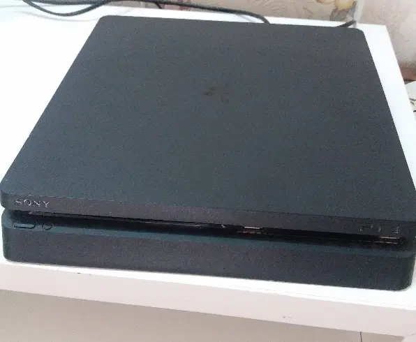 ps4 slim 1tra|کنسول، بازی ویدئویی و آنلاین|خوی, |دیوار