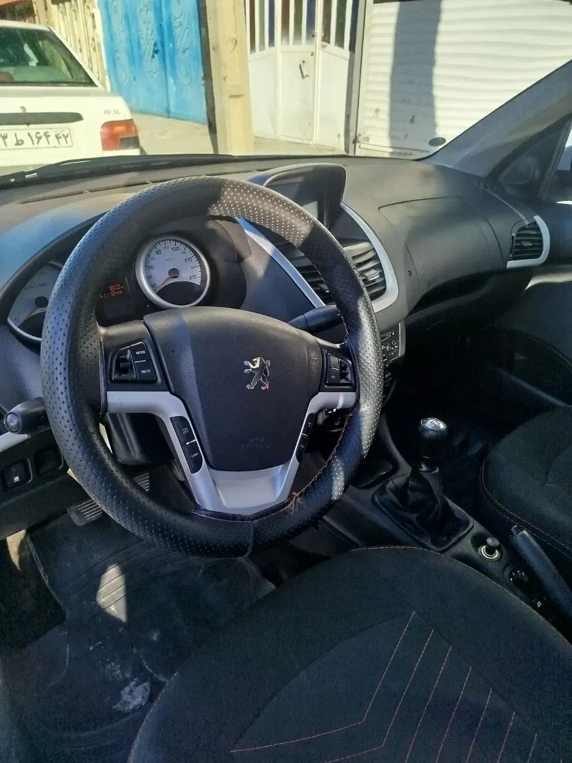 پژو207|خودرو سواری و وانت|چناران, |دیوار