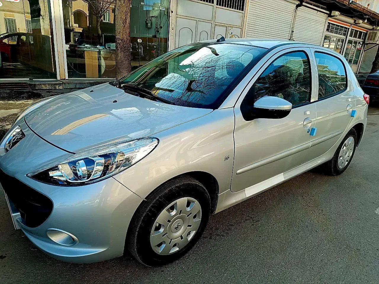 پژو۲۰۷|خودرو سواری و وانت|ارومیه, |دیوار