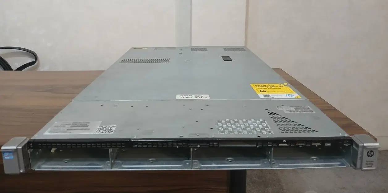 سرورserver dl360 G8 4lff used|قطعات و لوازم جانبی رایانه|تهران, کاج|دیوار