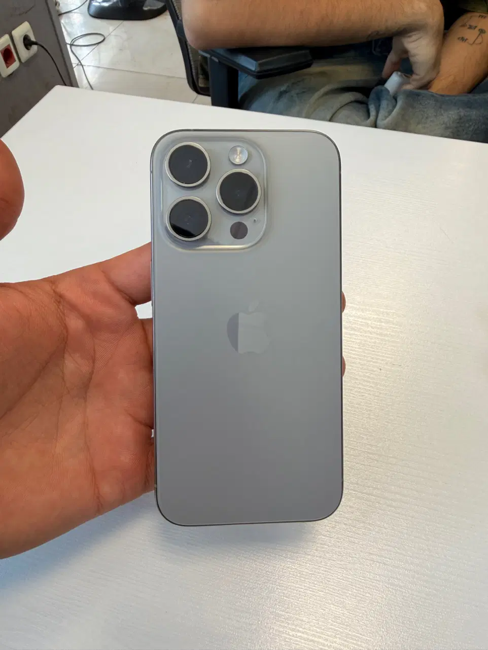 Iphone 15 pro 256 CH|موبایل|تهران, سعادت‌آباد|دیوار