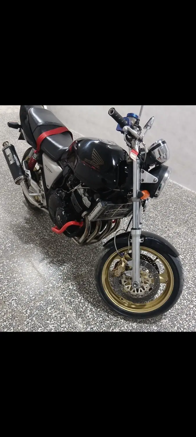 cb400|موتورسیکلت|تهران, فرودگاه مهرآباد|دیوار