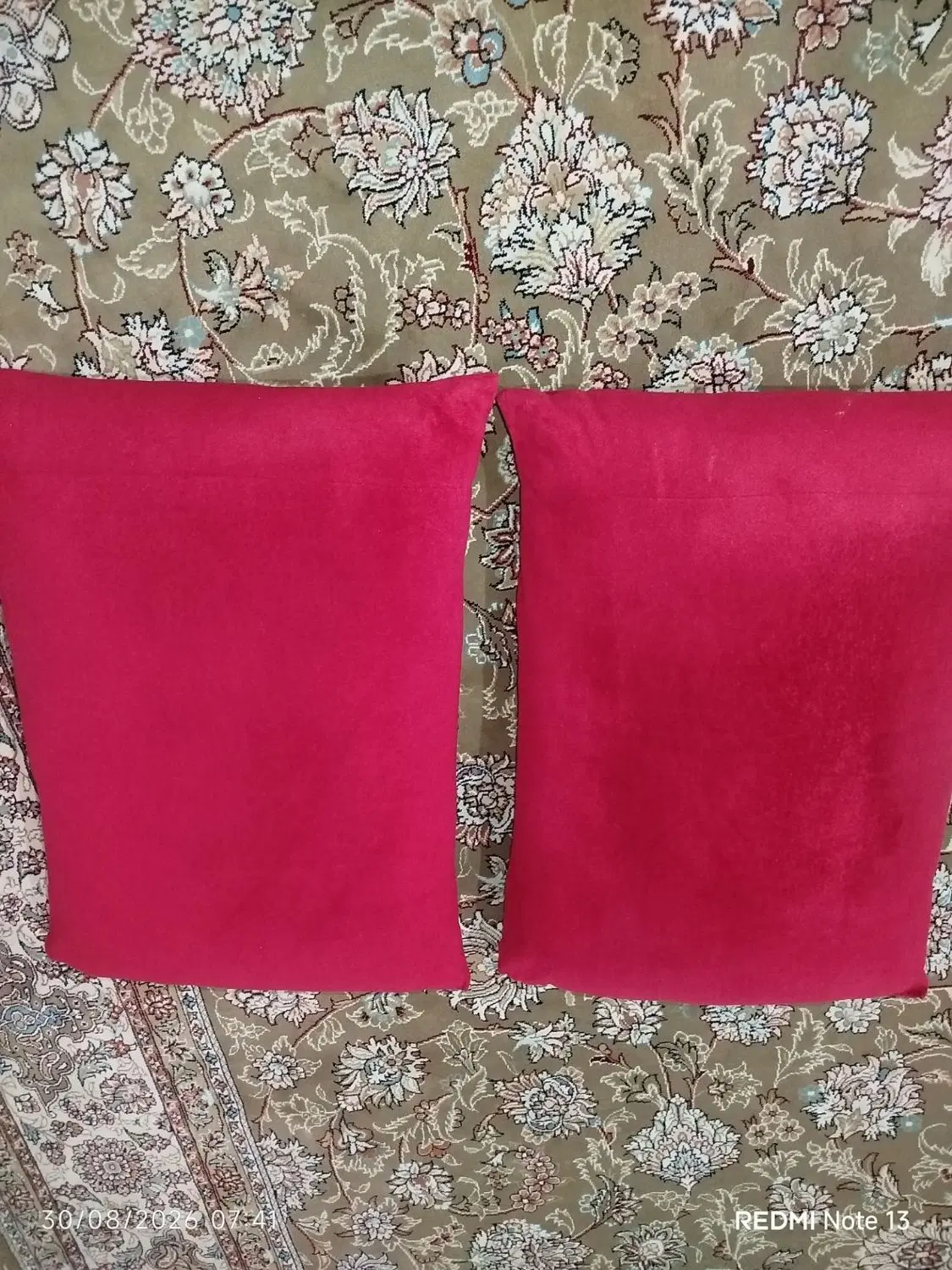 باشت|رختخواب، بالش، پتو|مشهد, صیدآباد|دیوار
