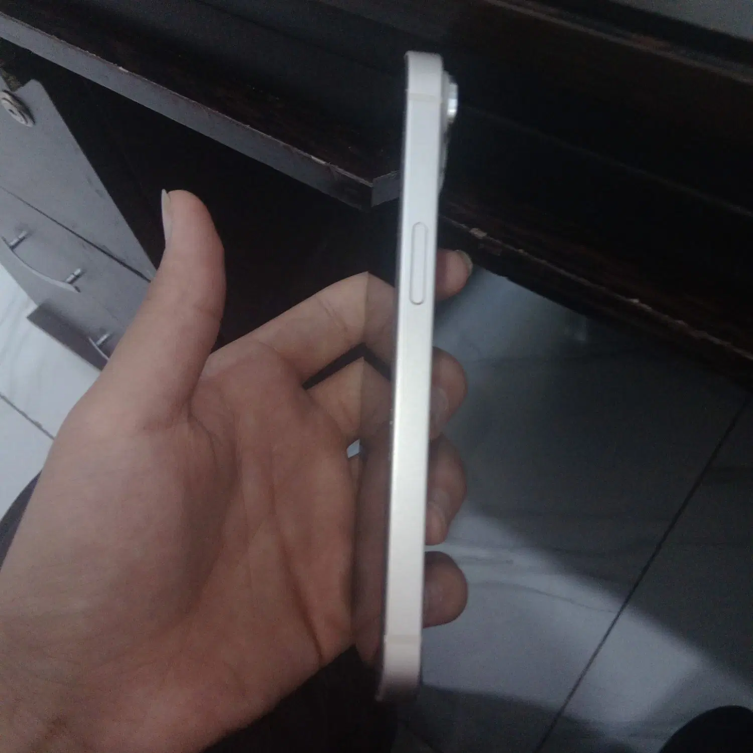 iPhone 14 normal|موبایل|گراش, |دیوار