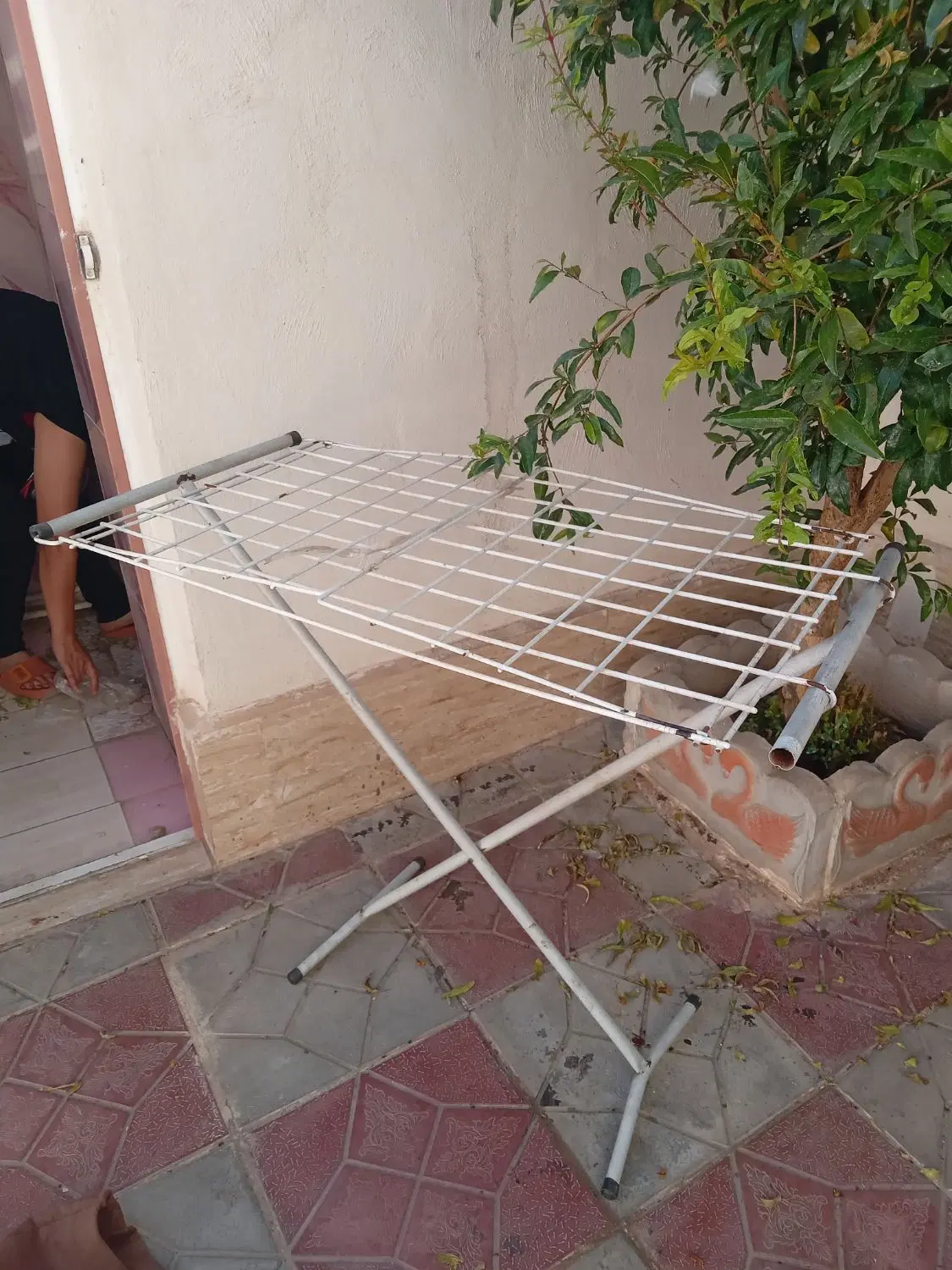 بندرخت|بندرخت و رخت‌آویز|شریف‌آباد, |دیوار