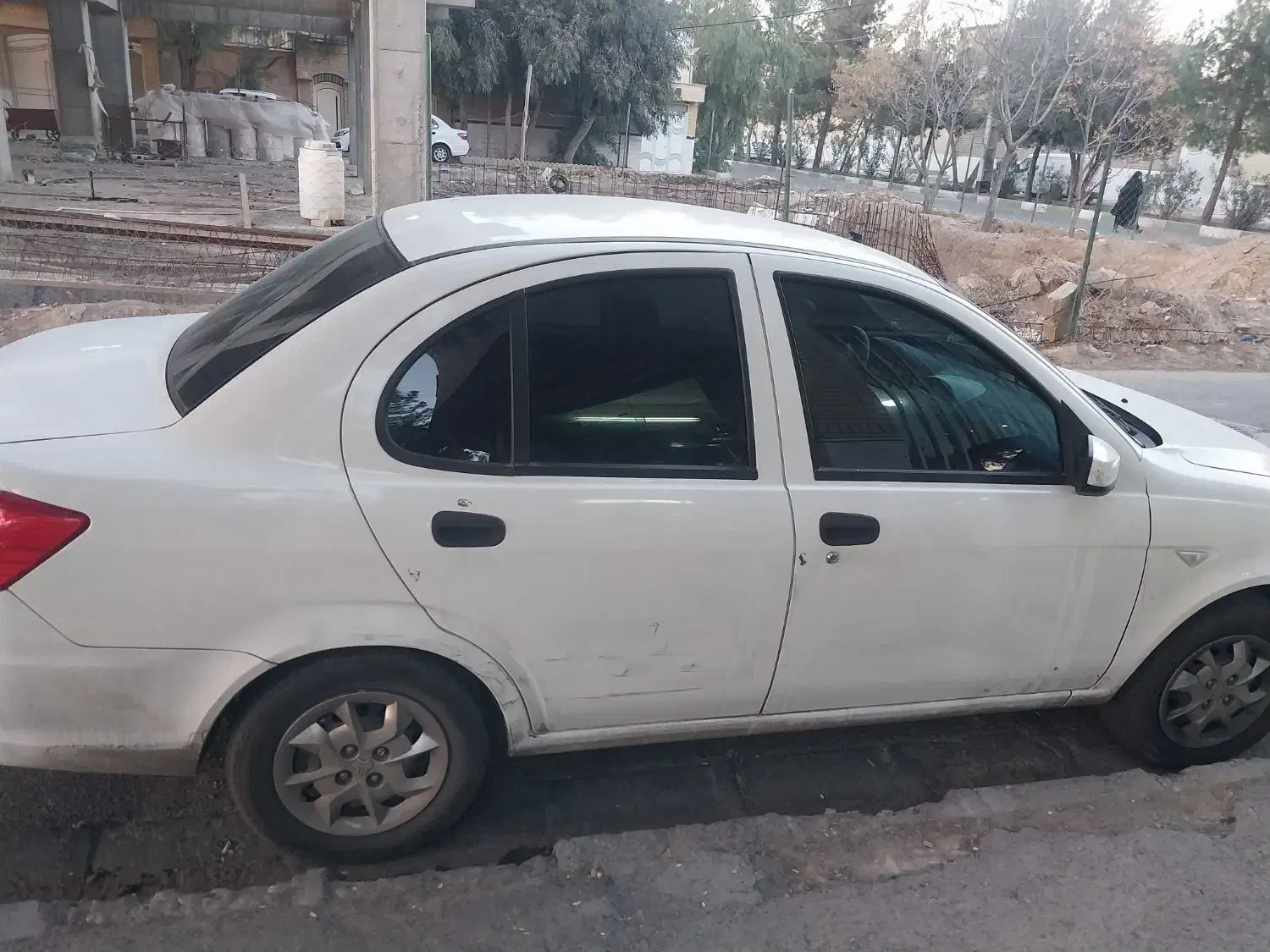 ساینا اس 1401|خودرو سواری و وانت|قم, نیروگاه|دیوار