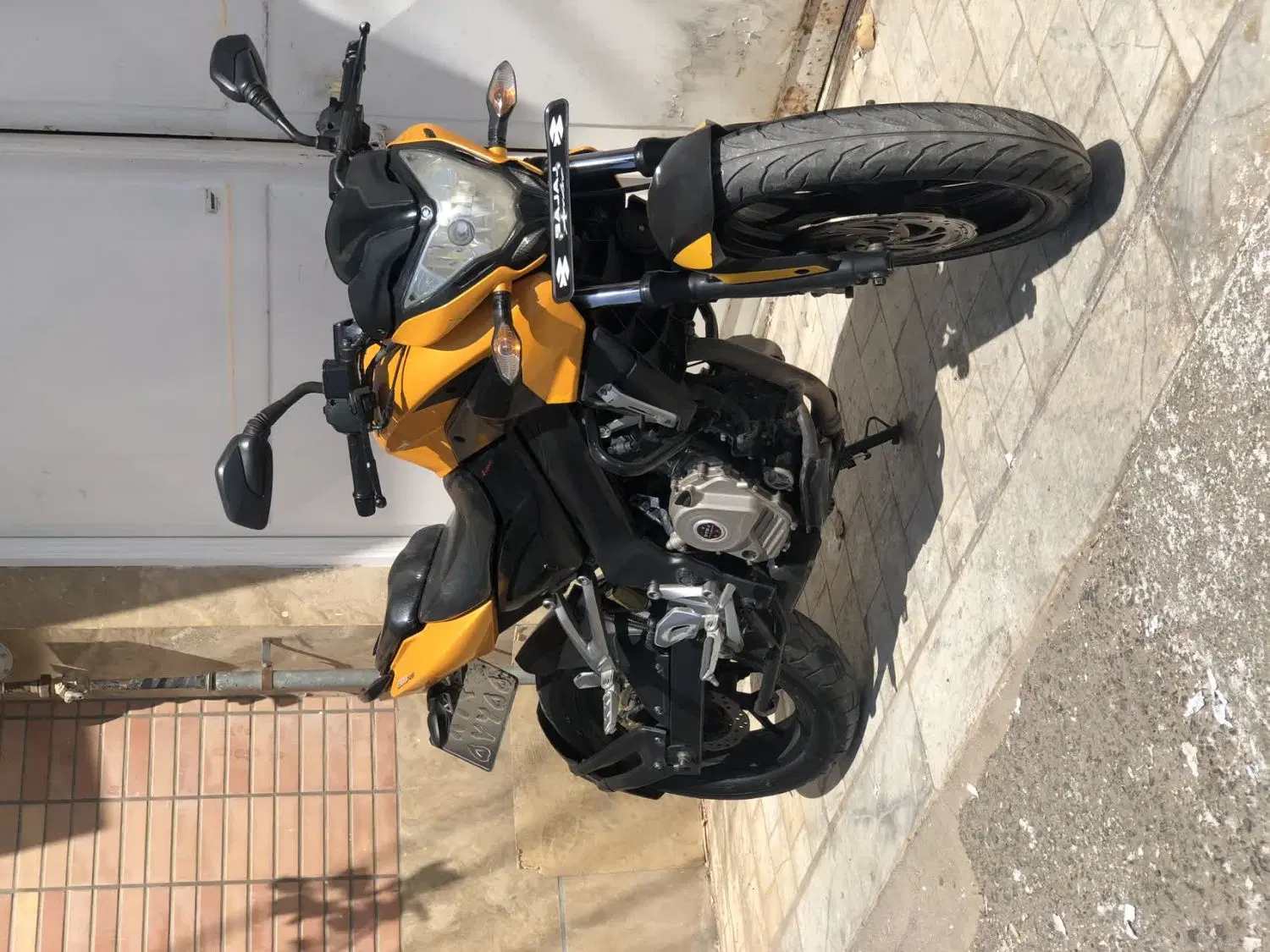 ns200|موتورسیکلت|کاشان, کوچه باسکول|دیوار