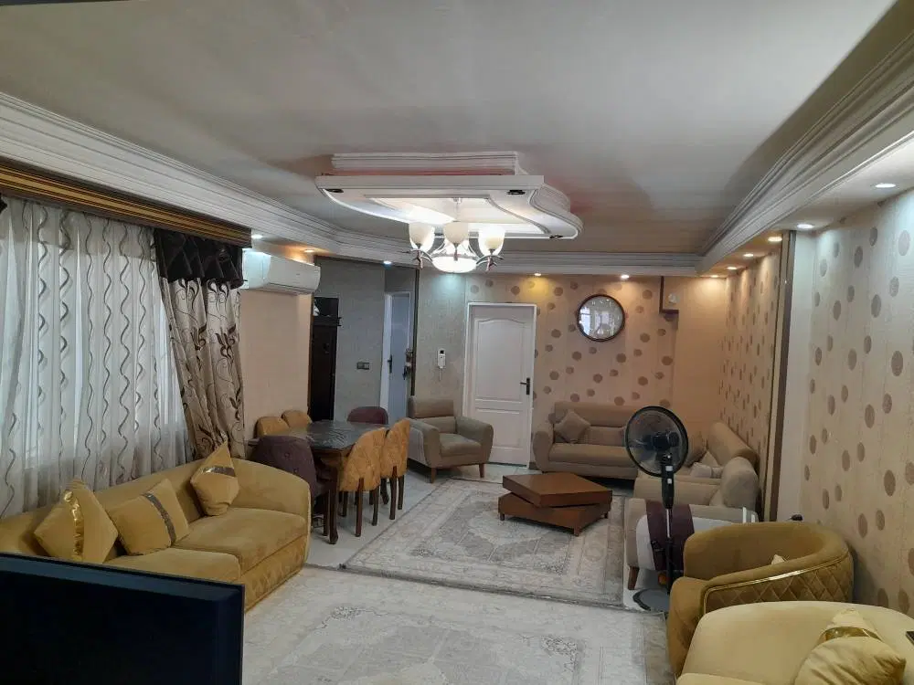۹۵ متر /فول امکانات/بر اخترشرقی|فروش آپارتمان|کرج, گلشهر|دیوار