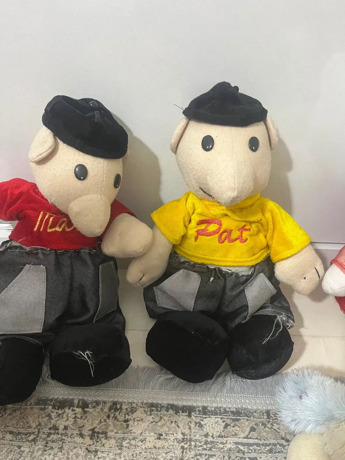 عروسک|اسباب‌بازی بچه|اصفهان, بهارستان|دیوار