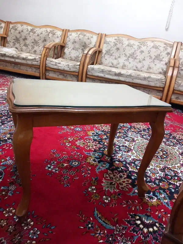 میز عسلی|میز و صندلی غذاخوری|اصفهان, برزان|دیوار