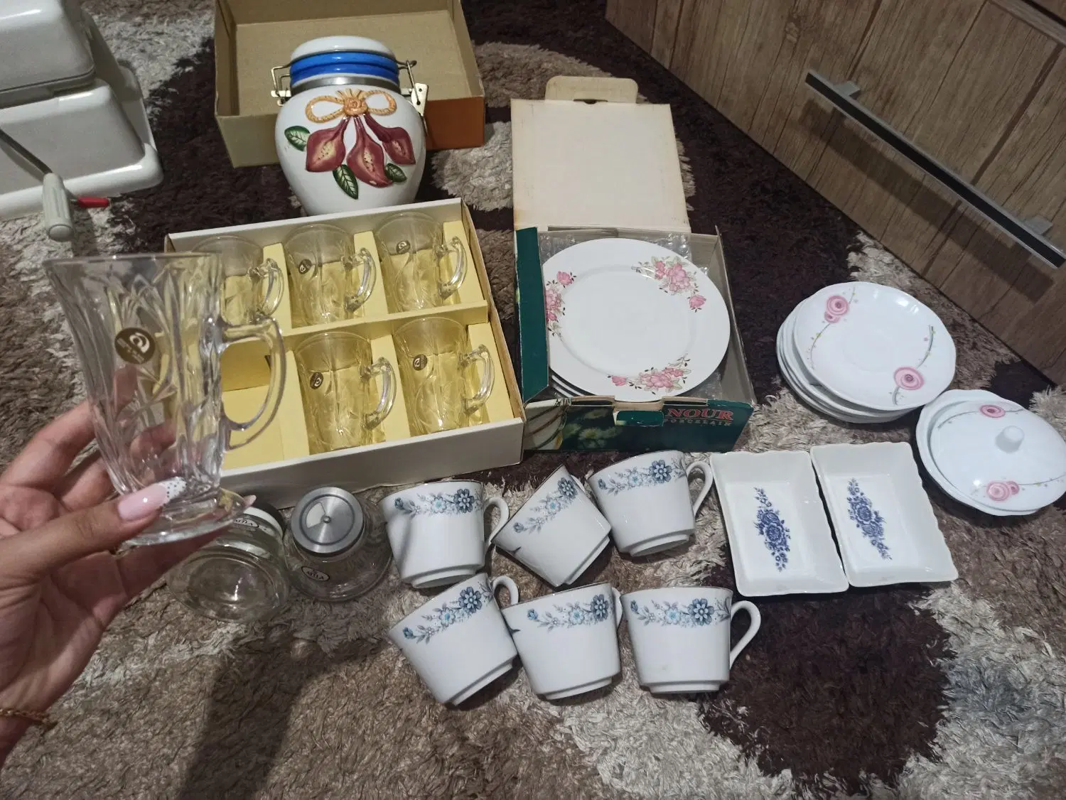 ارزان|ظروف سرو و پذیرایی|بندر انزلی, آذربایجان|دیوار