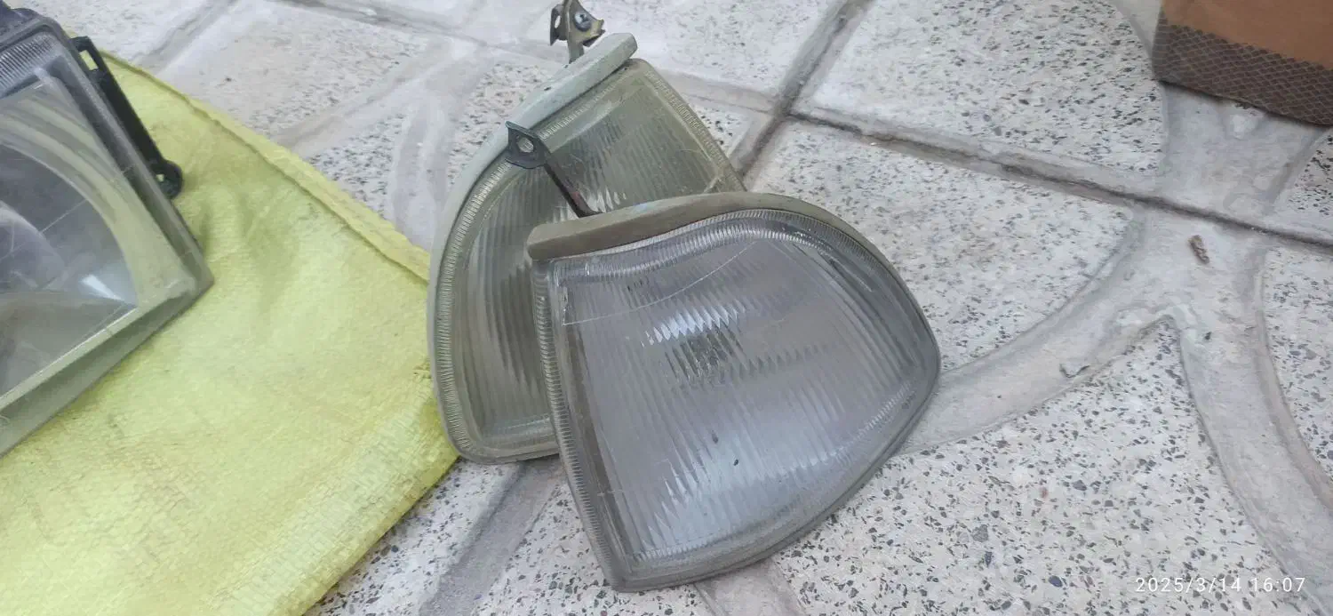 چراغ پراید|قطعات یدکی و لوازم جانبی|مشهد, مهدی آباد|دیوار